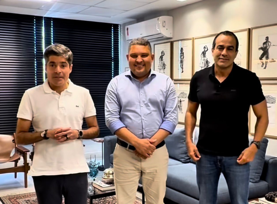 Ao lado de ACM Neto e Bruno Reis, Jonatas Santos anuncia Filiação ao União Brasil.